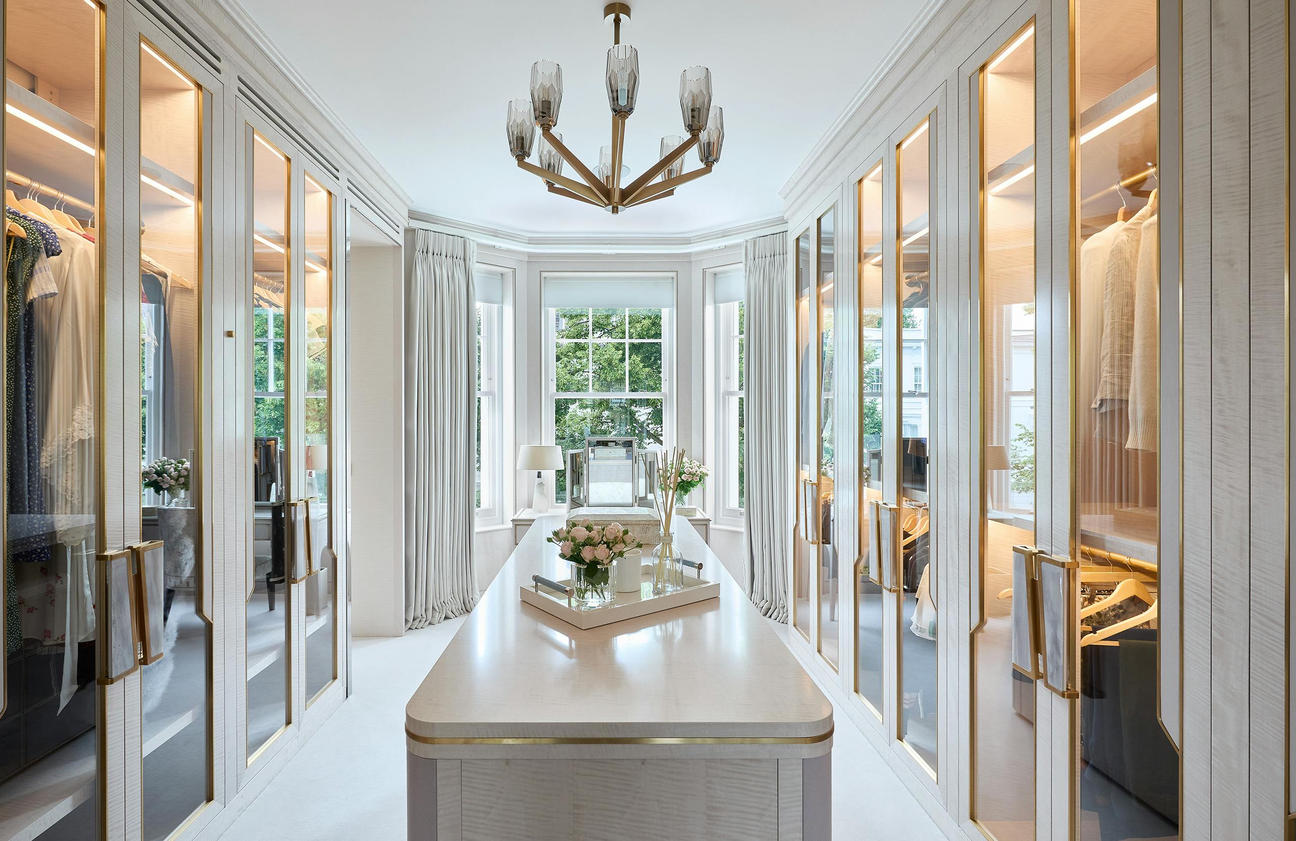 12 Ways To Organise Your Wardrobe with Lisa Adams | LuxDeco